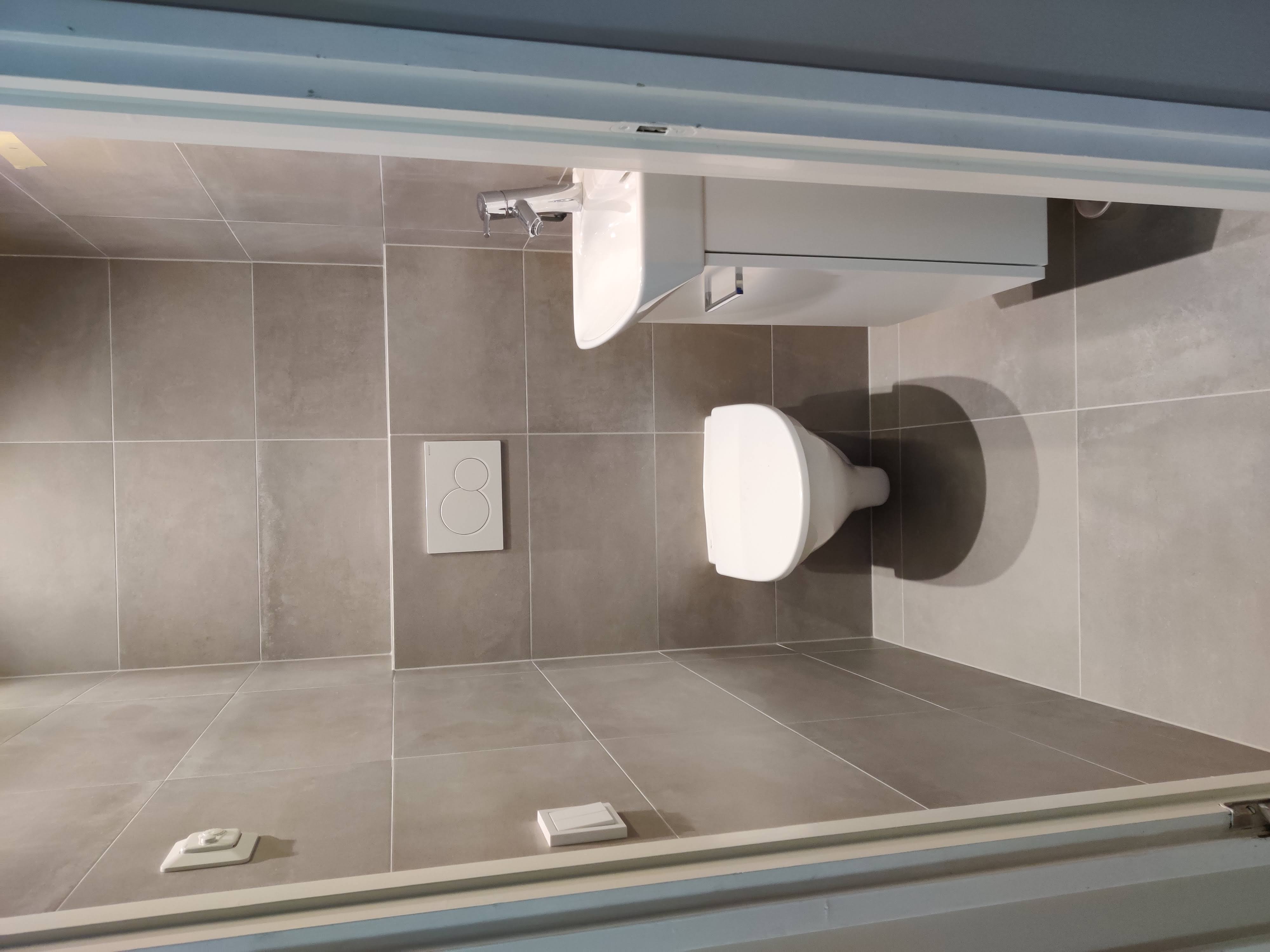 Powder rooms